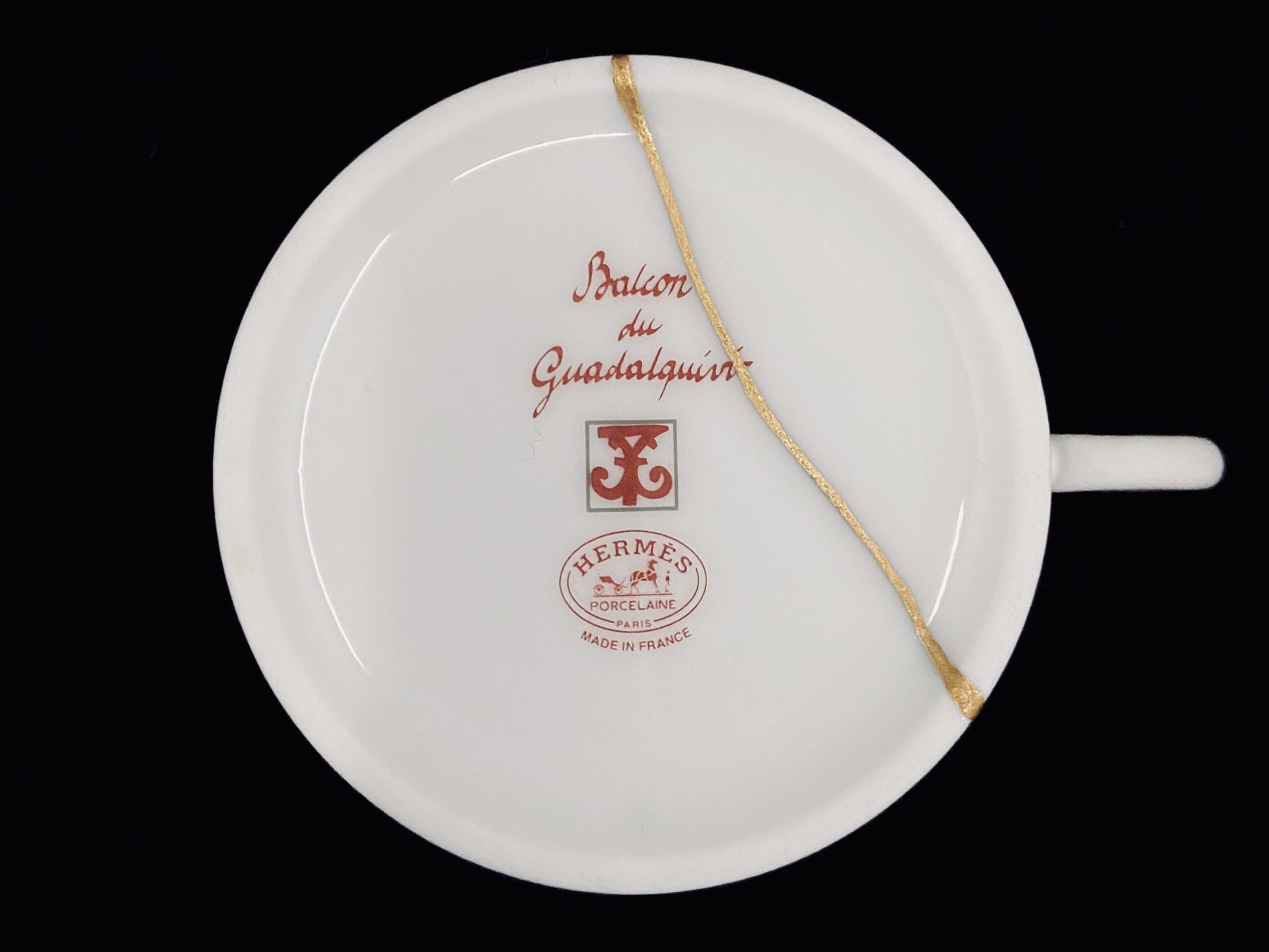 tasse en porcelaine Hermès - or pur - l'atelier minimal - kintsugi réparation céramique Lyon