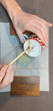 tasse en porcelaine Hermès - or pur - pose de l'or - l'atelier minimal - kintsugi réparation céramique Lyon